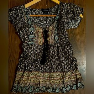 ❤️ditsy boho lace up top